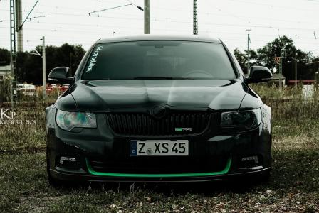  Škoda Superb Low